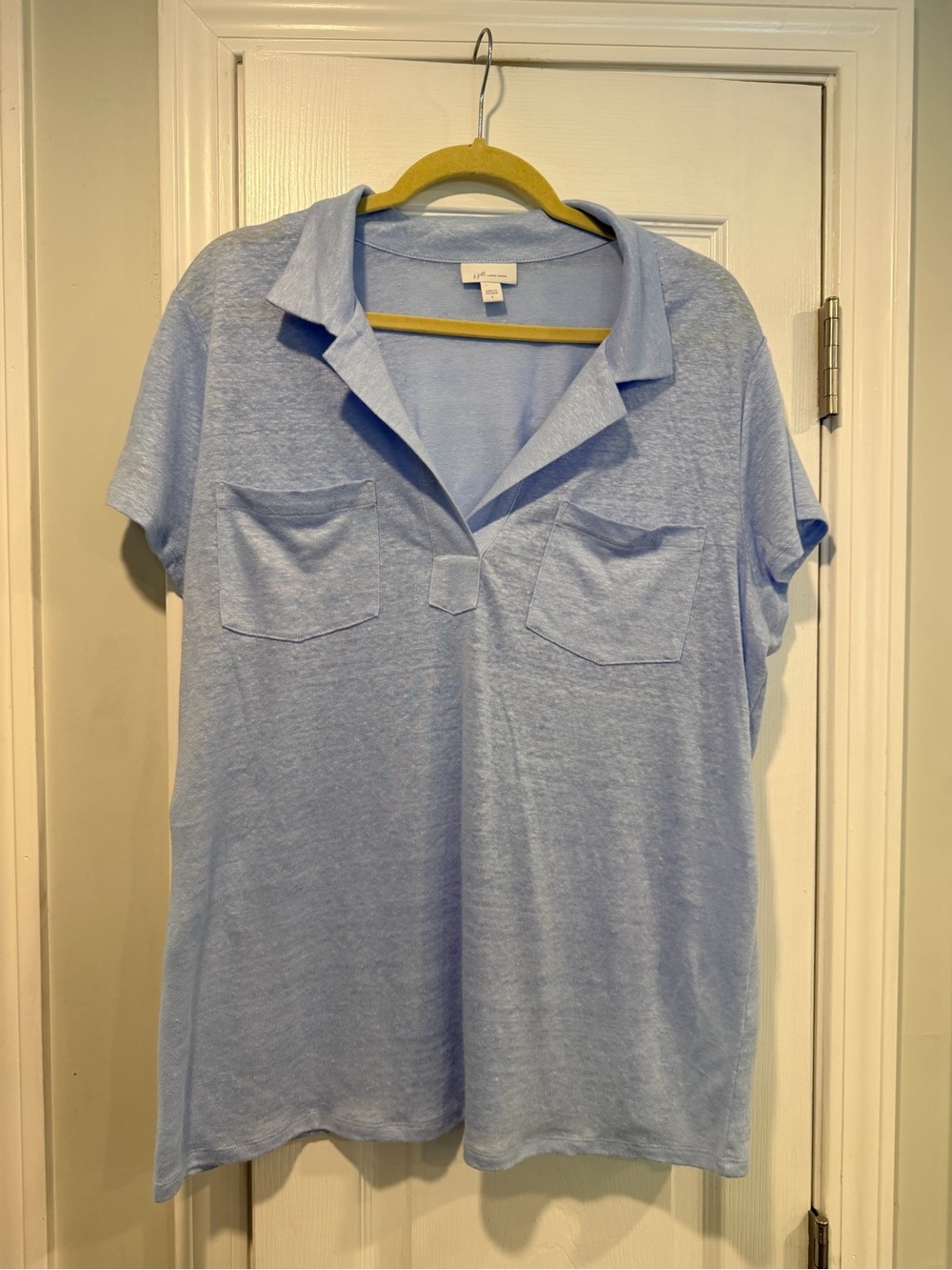 NWOT J. Jill Size L Love Linen Light Blue V Neck Short Sleeve Collared Shirt